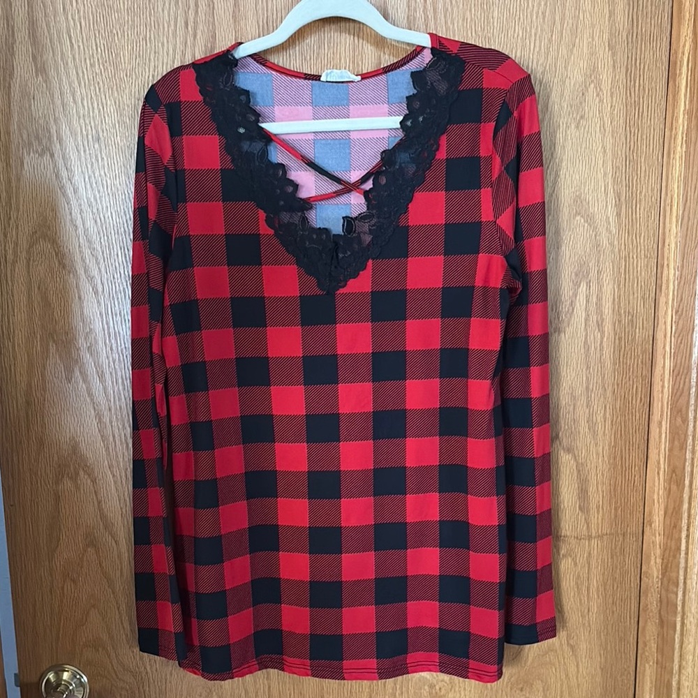 Red and Black Plaid Long Sleeve Top